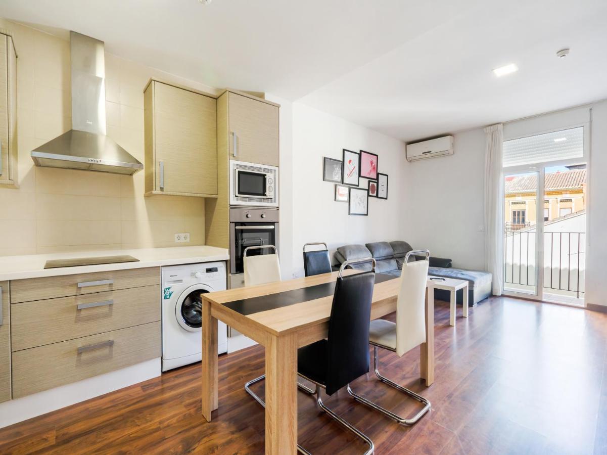 Oyo Style Apartments Puerto 瓦伦西亚 外观 照片