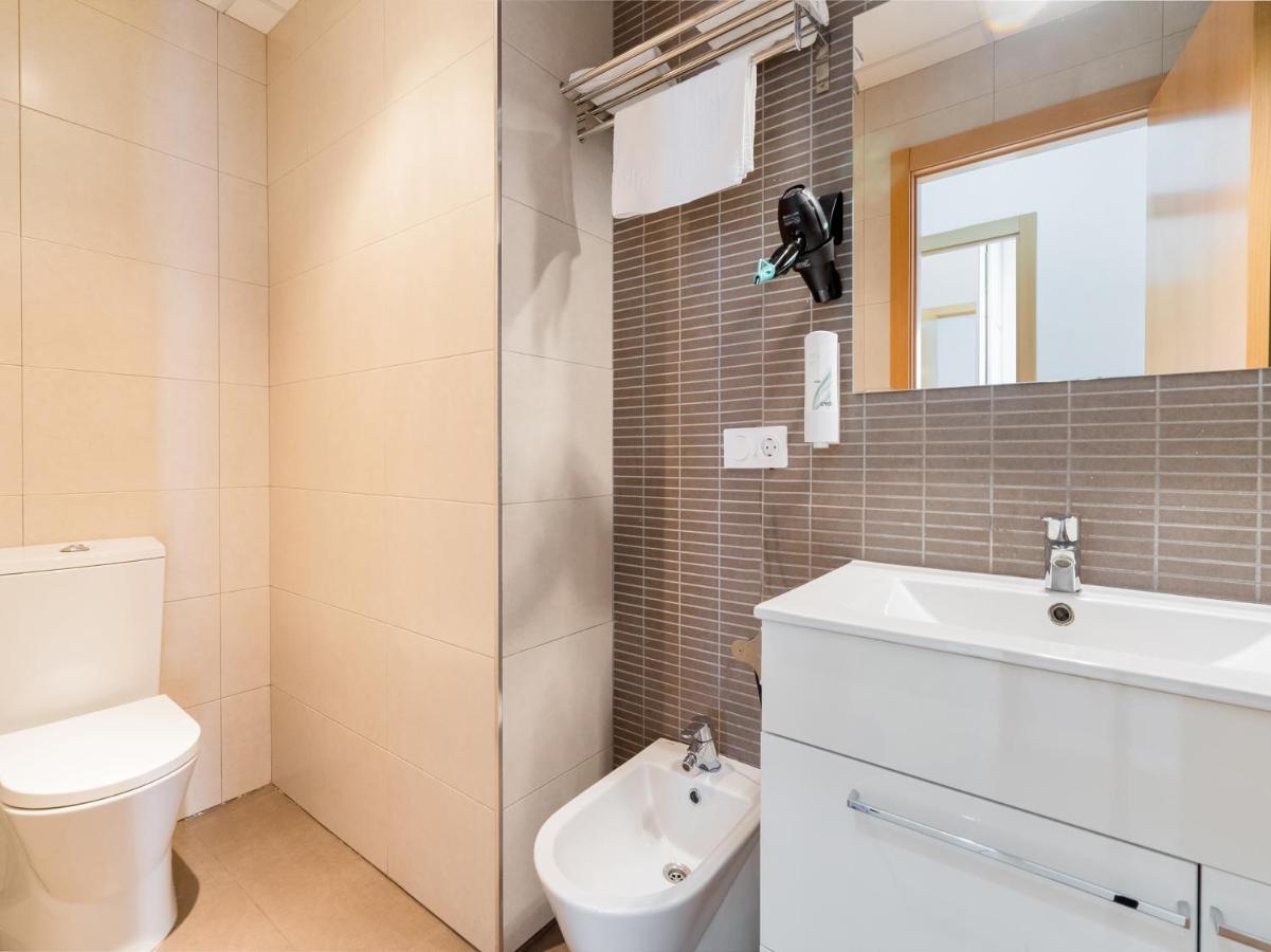 Oyo Style Apartments Puerto 瓦伦西亚 外观 照片