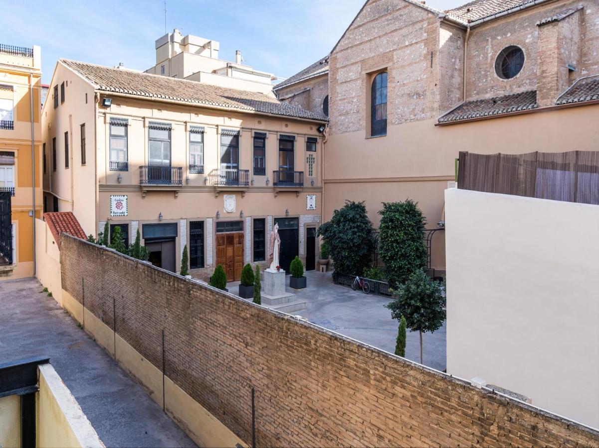 Oyo Style Apartments Puerto 瓦伦西亚 外观 照片