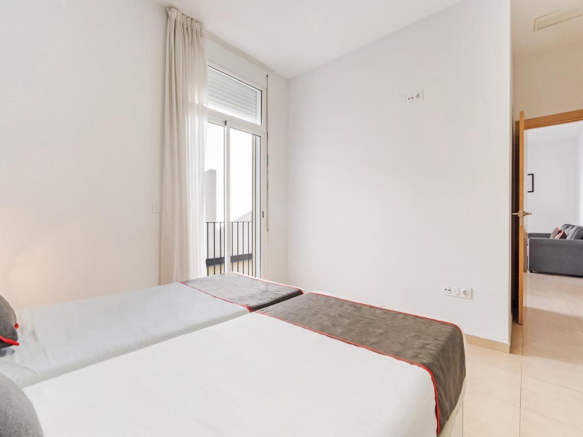 Oyo Style Apartments Puerto 瓦伦西亚 外观 照片