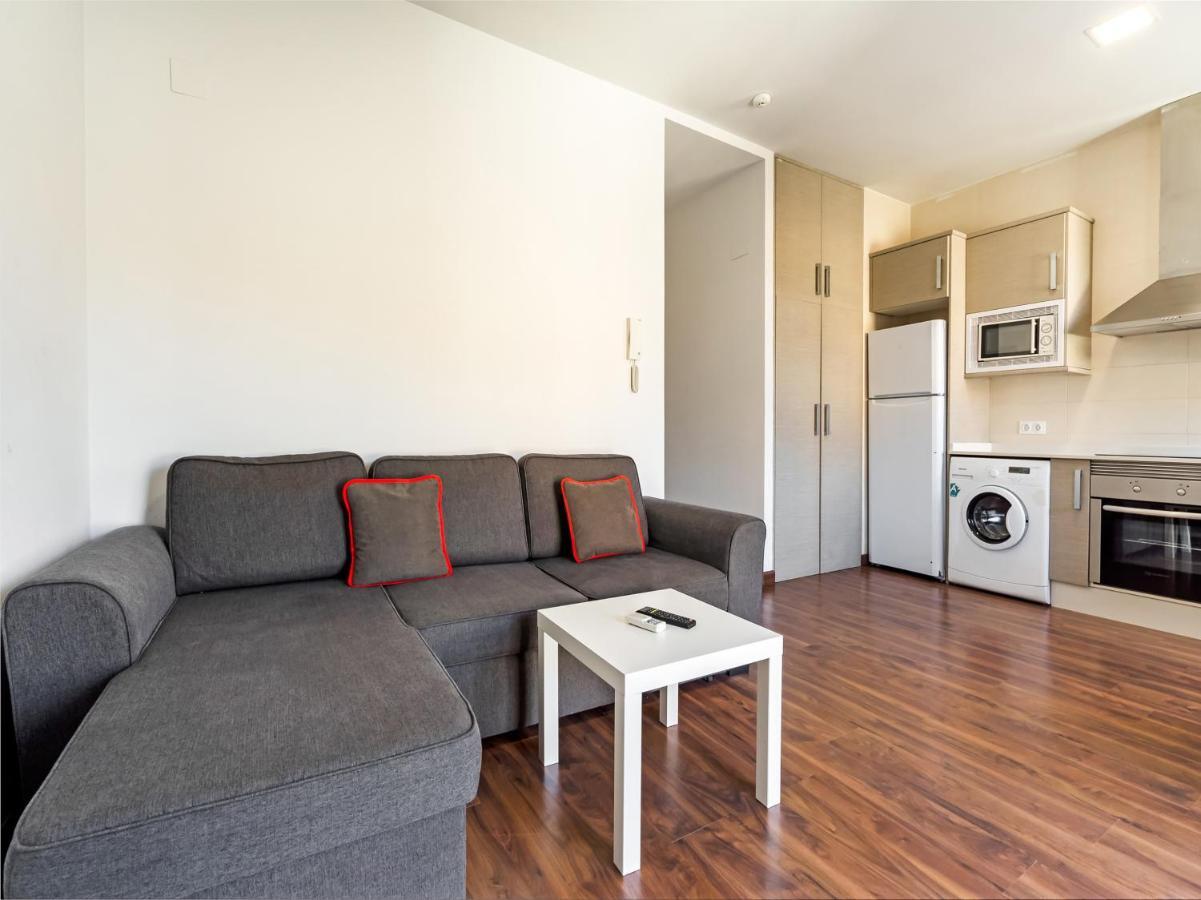 Oyo Style Apartments Puerto 瓦伦西亚 外观 照片