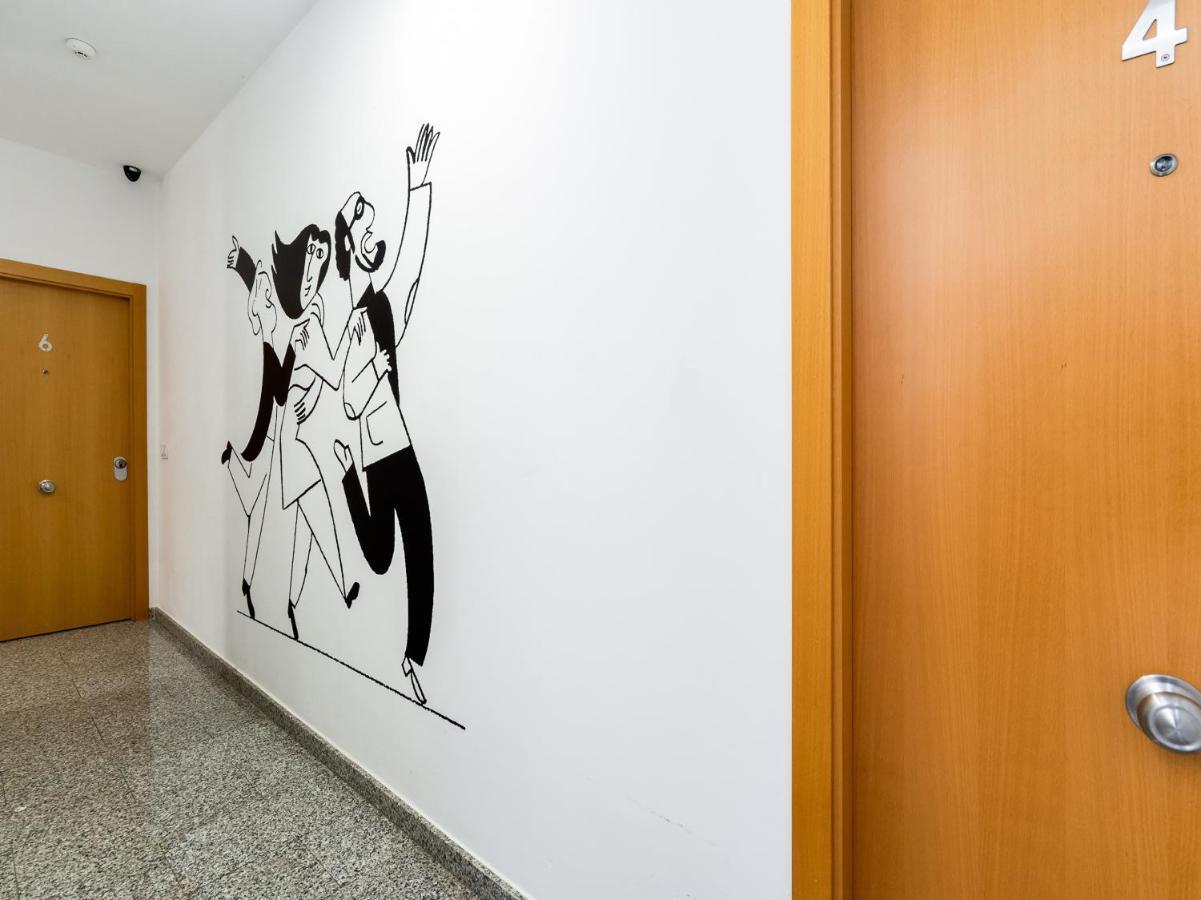 Oyo Style Apartments Puerto 瓦伦西亚 外观 照片